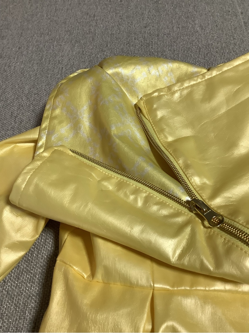 Disney Store Beauty & The Beast Princess Belle Toddler Hooded Jacket Size 4 - Picture 7 of 14
